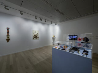 PHOTO EXPO PLASTIC HEART-10